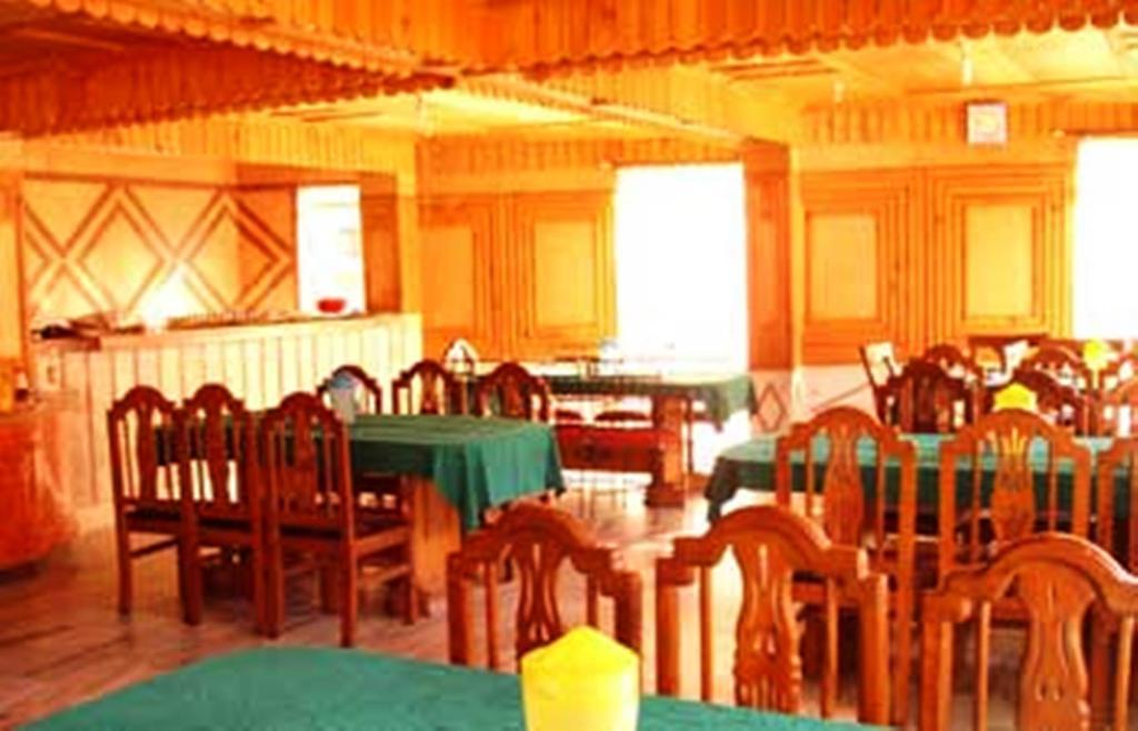Hotel Arsh International Nainital Eksteriør bilde